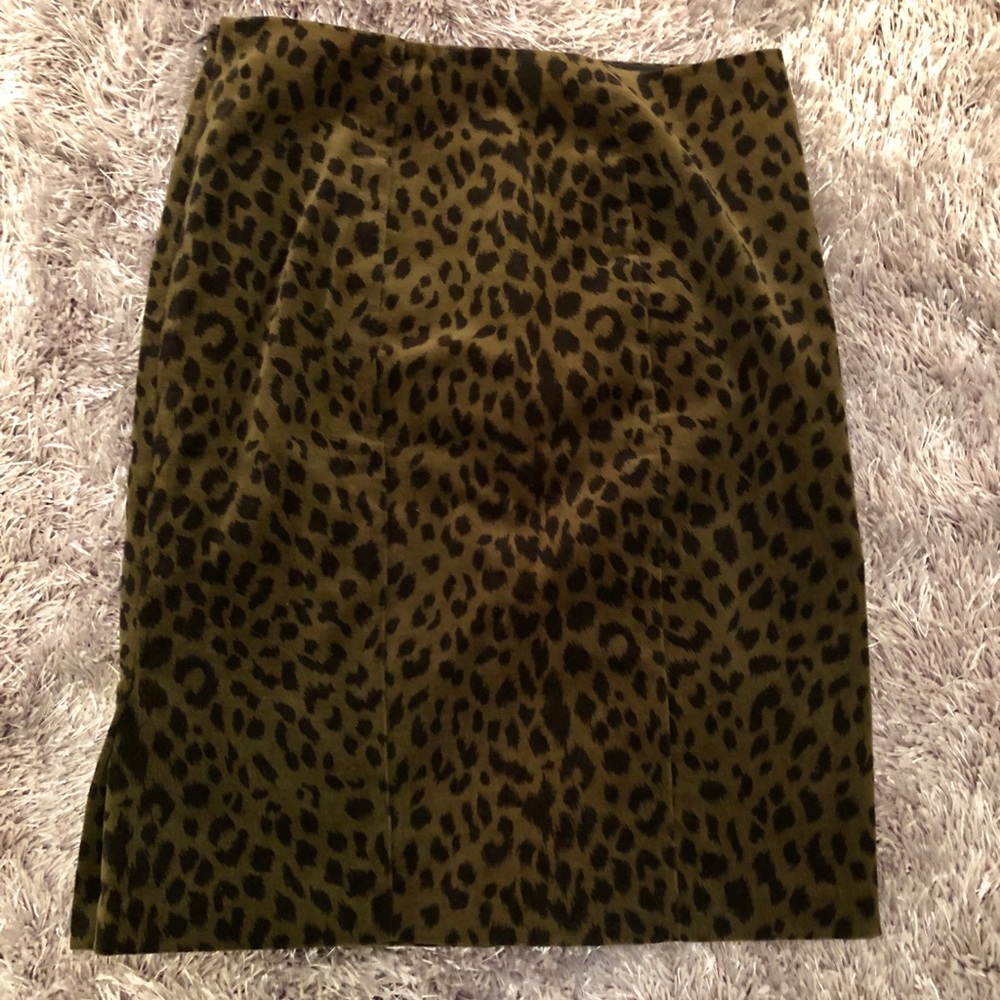 Betsey Johnson velveteen leopard skirt